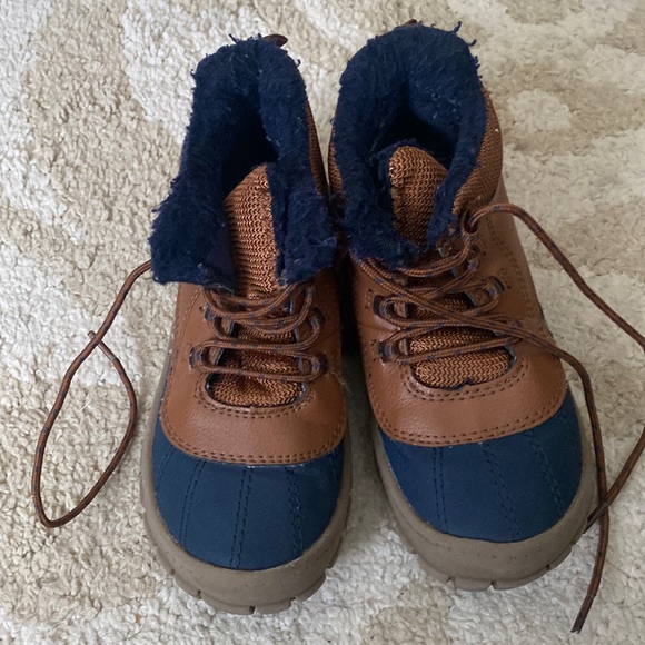Gently used boys shoes. Still more wear to them. - Picture 1 of 2